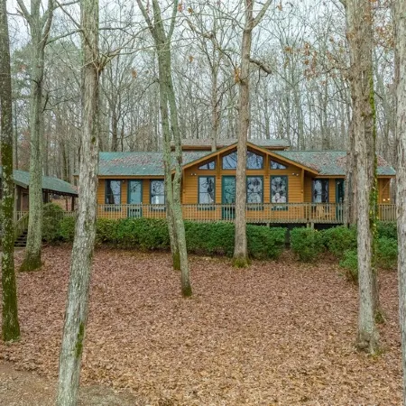 Lake Oconee Lake Front Cabin+Private Dock+Fire Pit+Fireplace+Amazing Views!