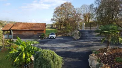 - GÎTE CÔTÉ SÉCHOIR ( SPA ) - 2 gîtes 2 pers. à 1 min center Hotels near Restaurant Le Quercy