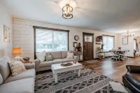 The Fir Country Cottage Hotels in Philomath