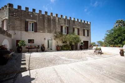 Antica Fortezza Villa Fontana - large garden, private pool and maximum privacy