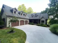 Bay Head Cove - Peaceful 5 bedroom lakefront home on private cove with boat dock