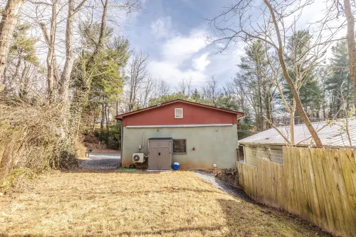 Tranquility Suite with Porch! Pet- Friendly! - Wifi