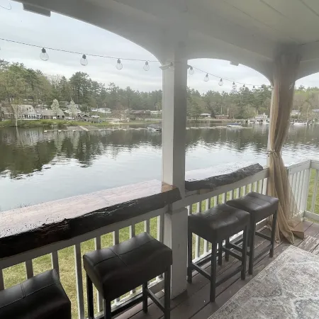 Paugus Bay Cottage Waterfront Cottage on Private Island!
