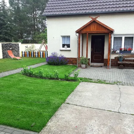 Vacation apartment in the Spreewald, own boat trip and canoes from the Ragow natural harbor
