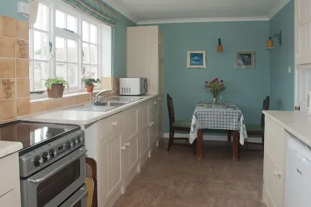 Farmhouse Annexe For 2 People In A Peaceful Location In North Dorset Отели в г. Стерминстер Ньютон