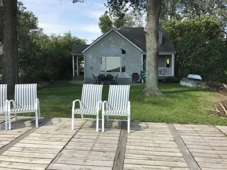 North Shore, Conesus Lake Отели в г. Ливингстон