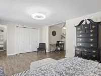 Rising Tides Hideaway! Hotels in Long Beach