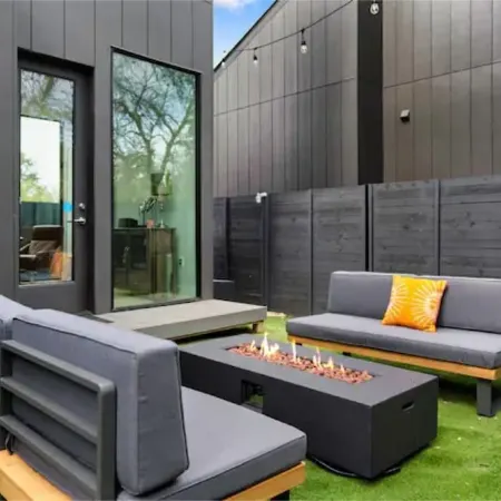 Prime Location! Private Pool Oasis, Luxe Amenities, Chefs Kitchen, Skyline Views