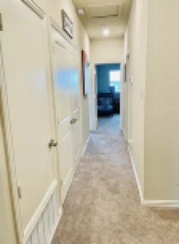 Brand new charming 2 bedroom Townhouse get away