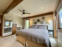 The Gateway Paradise! 2 Bedroom You Want to Ski-in/Ski-Out the Gateway Paradise!