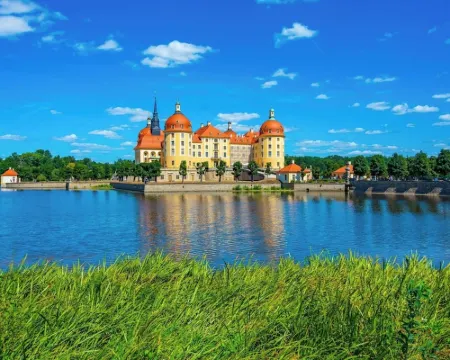 Vacation apartment in a renovated monument (max. 3 persons) Hotels in Bischofswerda