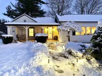 Country Farmhouse with Hot tub, swimming pool & pond on 18 acres