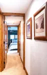 Luxury, Remodeled Retreat w/ Ski Slope Views Throughout! Walk to Gondola & Shops - Kylpyammeita
