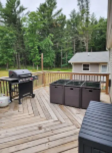 Cozy Cabin with a Hot Tub!