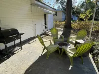 Modern Farmhouse w/Gameroom and theater room close to everything Hotels in Pearl