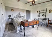 C. R. El Mirador de Acebo 4/10 pax, swimming pool, SPA, garden, N° TR-CC-00339 Hotels in Sierra de Gata