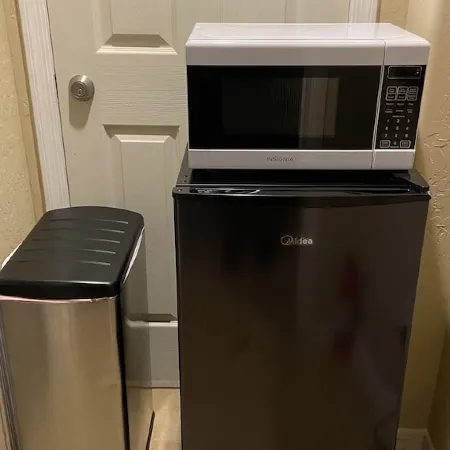 Private access, private room, private bathroom