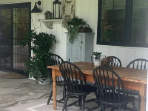 Safe Haven Lake House Basement Suite in Apple Valley Hotels in Howard Township