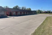 Lakeside Inn & Suites by OYO Mathis I 37 Hotels in Mathis