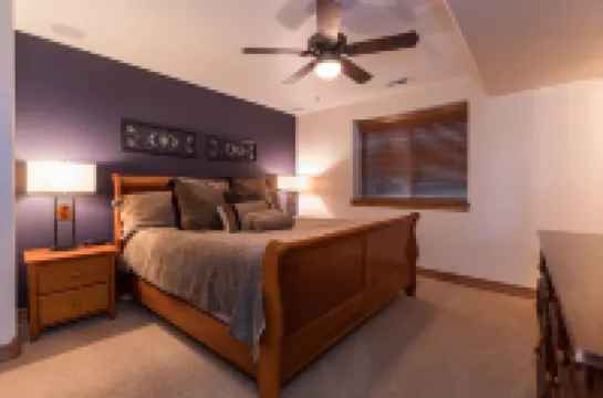 Private Hot tub/Fire Table on Large Deck overlooking Eagle River! Fly-fishing!