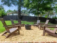 Buckhead Modern Luxury Home with Firepit & Arcade Hotels in Brookhaven