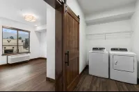#303 1bed /1bath APT With view and gym close to GNP in Columbia falls.