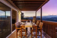 Cozy and Tranquil 2 bdrm/2ba Home in the Hills of Topanga
