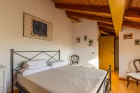 Elegant apartment a stone's throw from the center