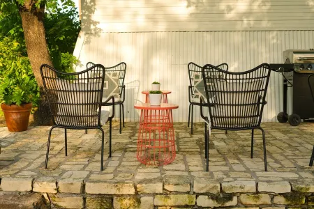 Hill Country Hickory House-Walk to Llano River & Downtown-Free Gym Access