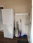 One bedroom detached guest house