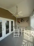 Gulfside view condo in Horseshoe Beach for you and your family to enjoy!