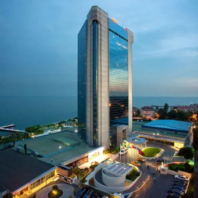 Renaissance Polat Istanbul Hotel โรงแรมใกล้Yeşilköy Station