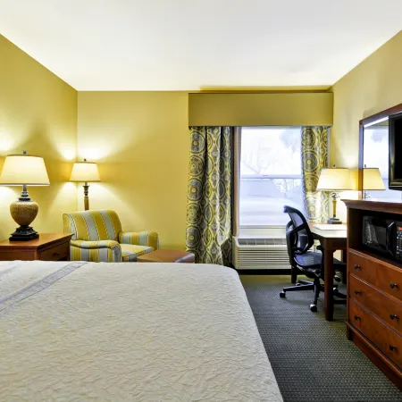 Hampton Inn & Suites Charleston/Mt. Pleasant-Isle of Palms Hotels in Mount Pleasant