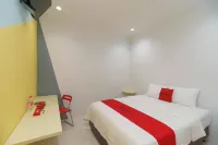 RedDoorz @ Taman Galaxy Bekasi