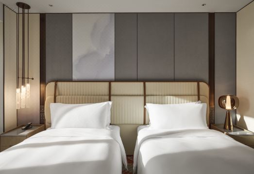 인터컨티넨탈 타이중 수영장