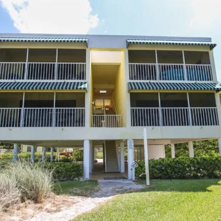 Direct Beachfront Gulf with Amazing Views