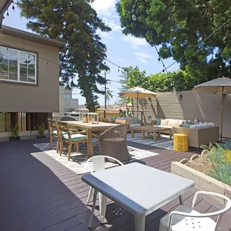 7 Bedrooms In The Village!  Beautifully Furnished