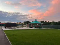 Zelenaya Dolina Hotel Hotels in Dzerzhinsky District