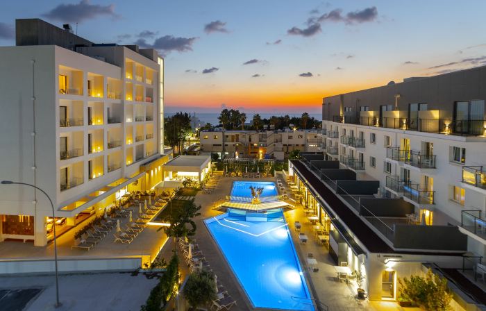 Anemi Hotel & Suites