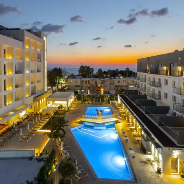 Anemi Hotel & Suites