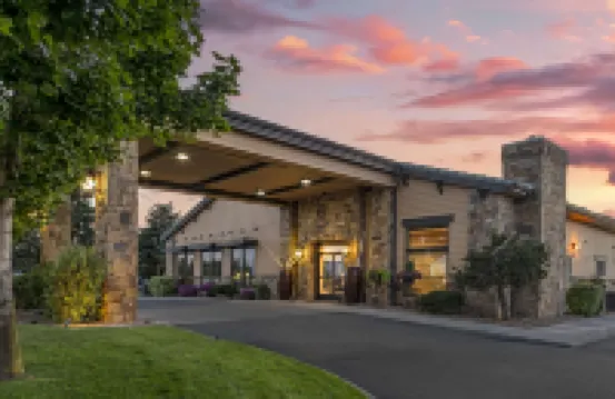 เบสท์เวสเทิร์น รอรี่แอนด์ไรอันอินน์ส โรงแรมใน