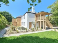 Pinetum Garden Cottages Hotels in Par