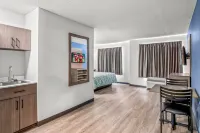 HomeTowne Studios Southfield Hotels in Southfield