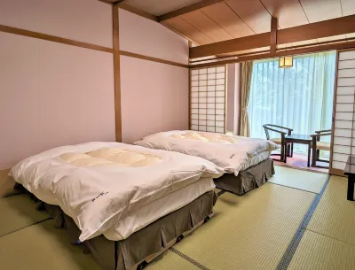 Tonamino Shogawaso Ichimantei Hôtels à : Tonami