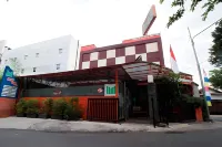 Mine Home Hotel Cihampelas