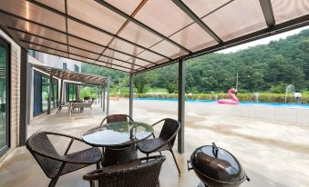 Gapyeong Iruda Pool Villa