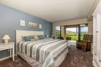 Wapato Point Halmalka Condo 510B 3 Bed 2 Bath Sleeps 8, Lake Views, Next to Pool