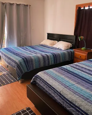 Hostal Al Yaras - parking