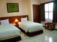 Atrium Resort & Hotel Hotels in Sokaraja