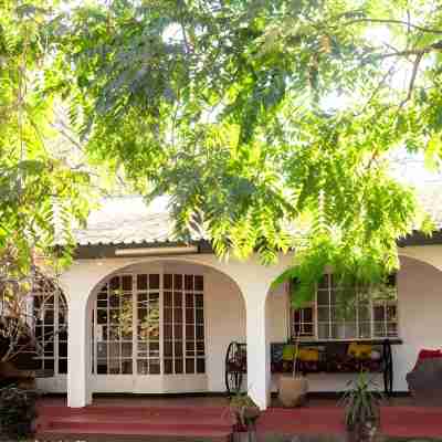 The Ad Lib Executive Lodge Hotel Exterior